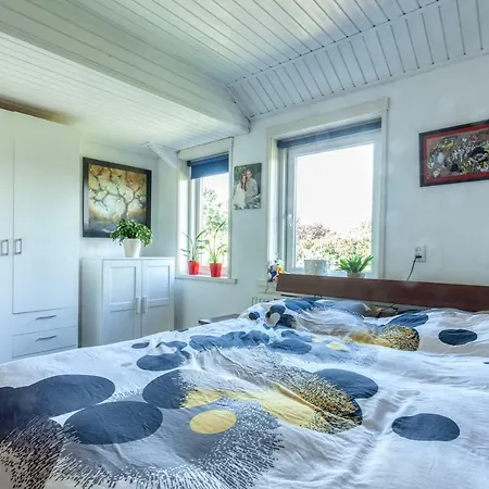 F1 Zeemanstraat Spacious *